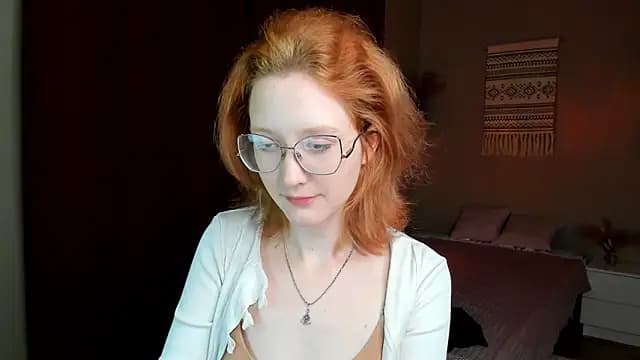 LunaTerry live cam on Stripchat