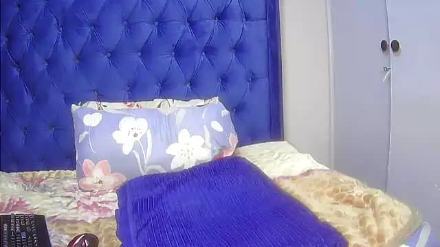 Sexy-Dinamy live cam