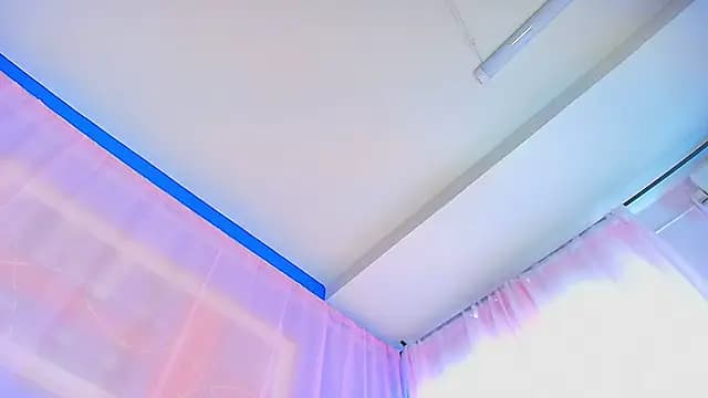 liccy_hall live cam