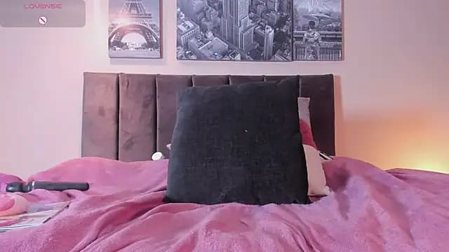 Nahomii-skonee live cam