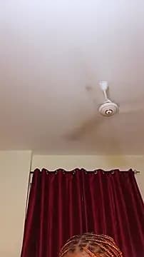 The-Peach-Flexer live cam