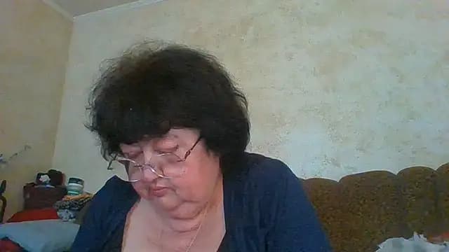 MilaSky5303 live cam