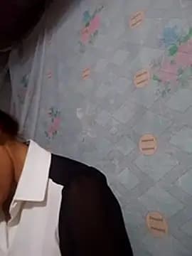 _Lyly_pussy_ live cam