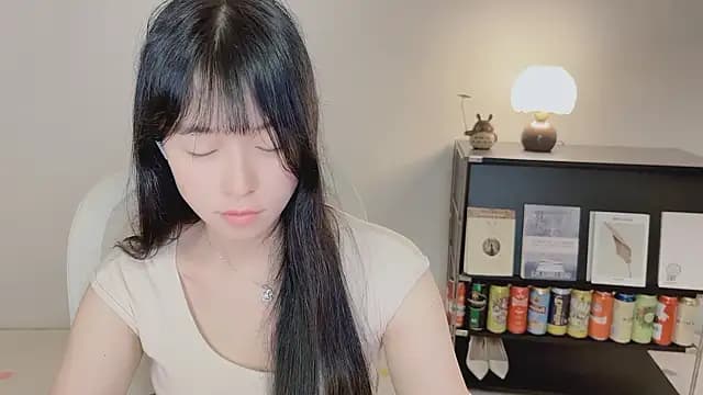 Onechestnut live cam