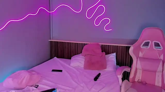 Athenea__fox live cam
