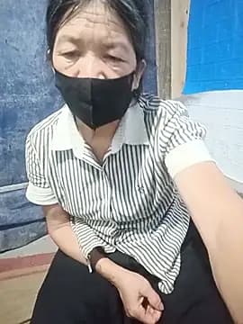 -Kana live cam