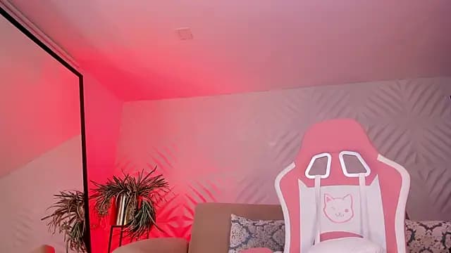 MaddyOwens live cam