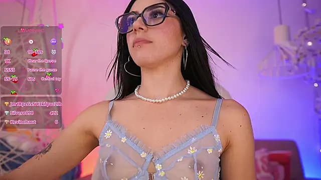 JadeSummerr live cam