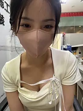 gougou13 live cam