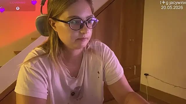 JacyWinslat live cam