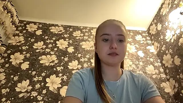 SabinaHaggen live cam