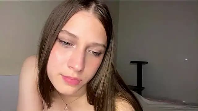 AssumingPail live cam