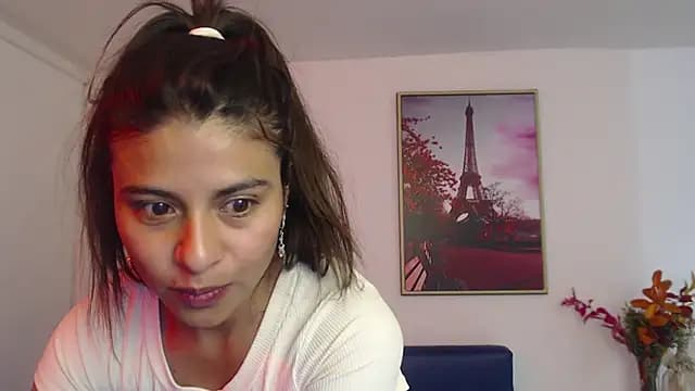 Lady_isabella_ live cam