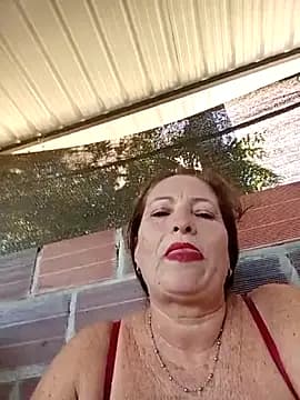 Sexy-Woman-Mature live cam