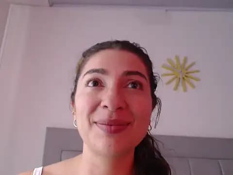 Julietaamado live cam