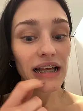 Mia_Mia_M live cam