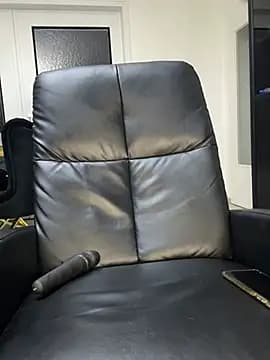 Emi_RoseMaus live cam