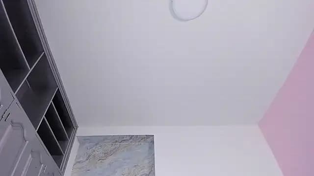 Kendall_Rous_ live cam