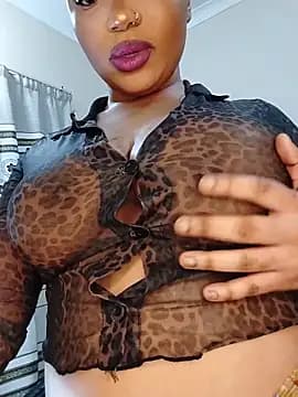Sugartonguexx live cam on Stripchat