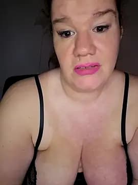 curvystachel42 live cam