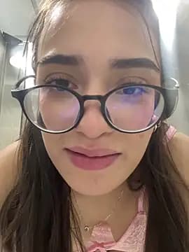 Sweet_Milaa1 live cam