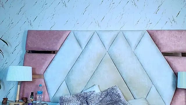 isabella_luxet live cam