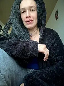 MARILYNMADELENAKOVANOVA live cam