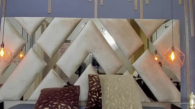 SweetVenuus live cam on Stripchat