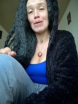 MARILYNMADELENAKOVANOVA live cam