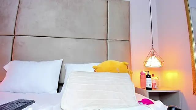 angelaG1 live cam