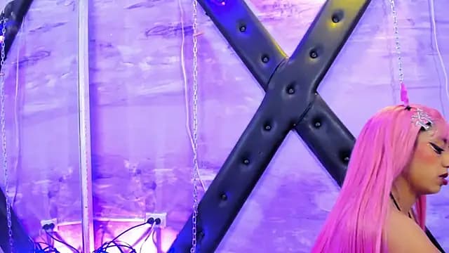 gaiia_uwu live cam