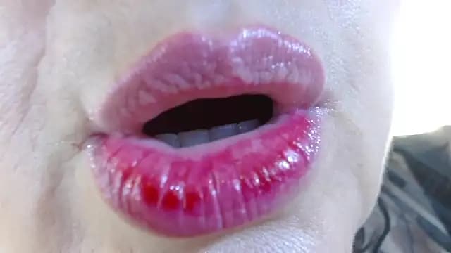 Kerly_Doll live cam