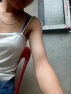 linhbaby01 live cam