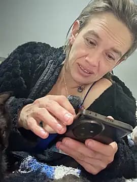 MARILYNMADELENAKOVANOVA live cam