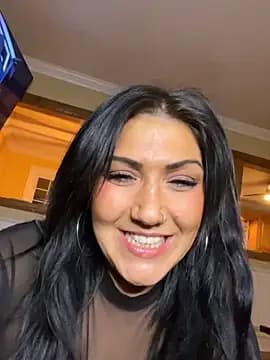 LittleMissEeve live cam