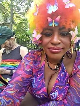 AmazonianMistress live cam