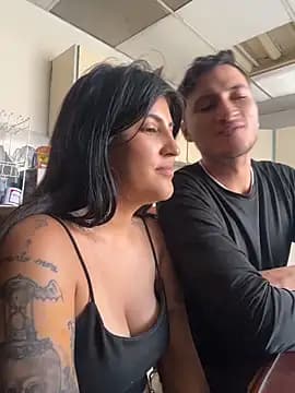 Afroditapoloo live cam