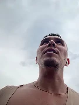 adam-rivera live cam