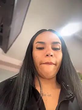 Naatalia live cam