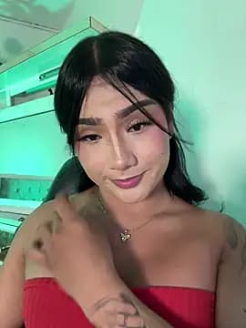 Maria_Prado live cam on Stripchat