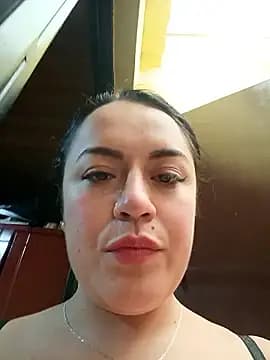 Lesly_10 live cam