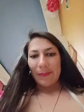 Mia_Love-3 live cam