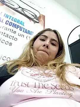 Sofia_Honey1 live cam
