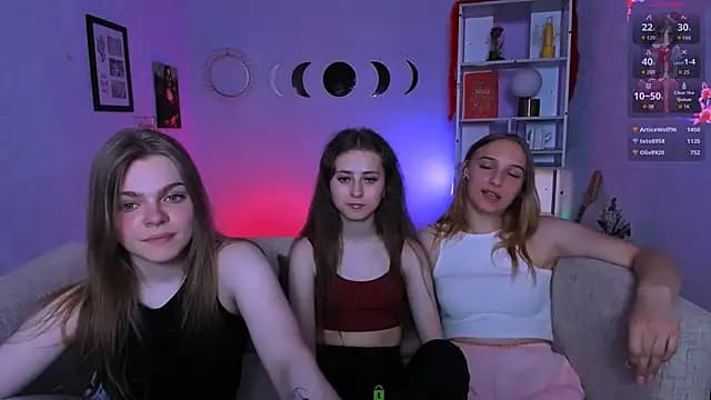 veronica_bubble live cam on Stripchat