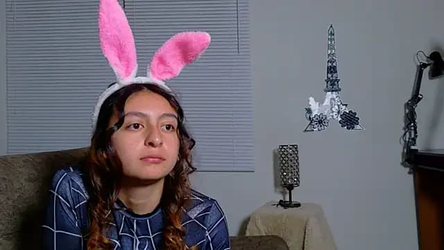 Lala_fluffy live cam