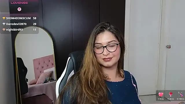 adara_lennox live cam