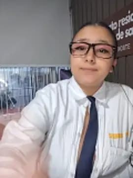 Cute_Penelope live cam