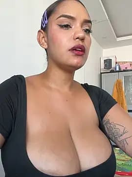 Sara-77 live cam