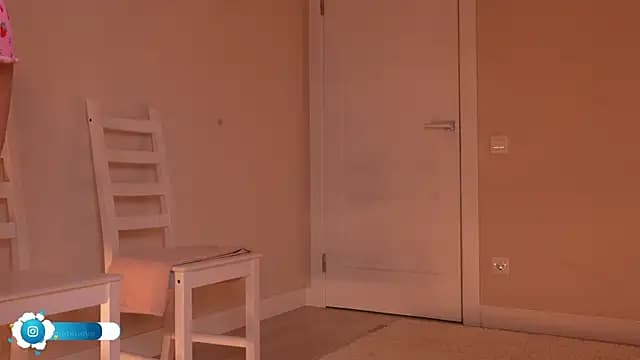 Miablueye live cam