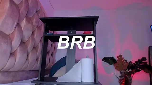 Secret_chells live cam